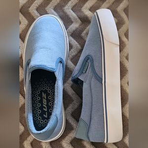 Lugz slip on baby blue